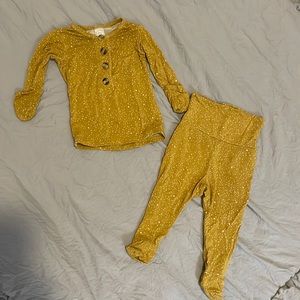 Lou Lou and Company Mustard Yellow Newborn Set